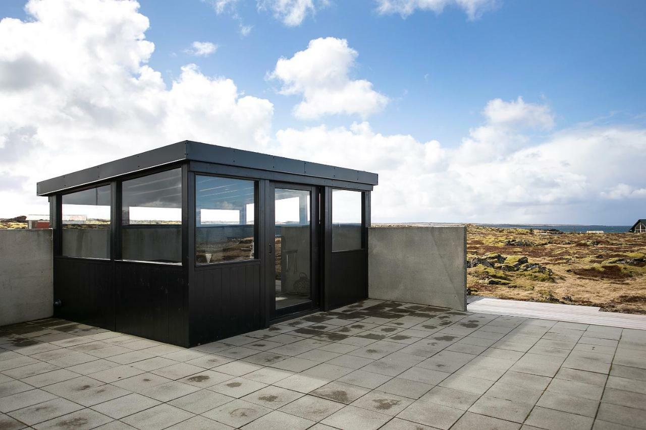 Hvassahraun Cabin By The Sea Vogar  Exteriör bild